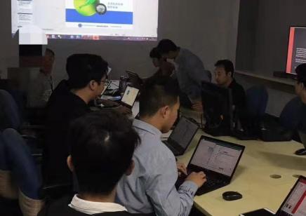 微軟認證培訓課程 教育聯(lián)展網助您輕松通過考試